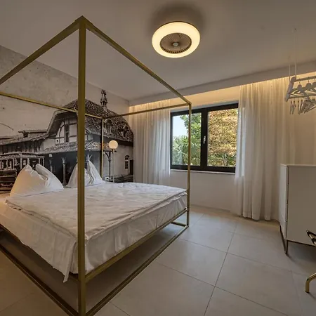 Lägenhetshotell Goldfinger + 3*